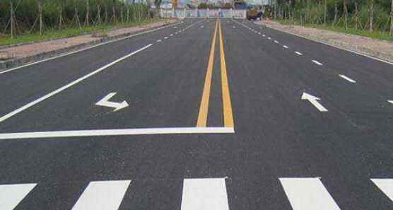蘇州廠區(qū)道路劃線，資深客服在線服務(wù)